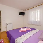 Jopa Apartment